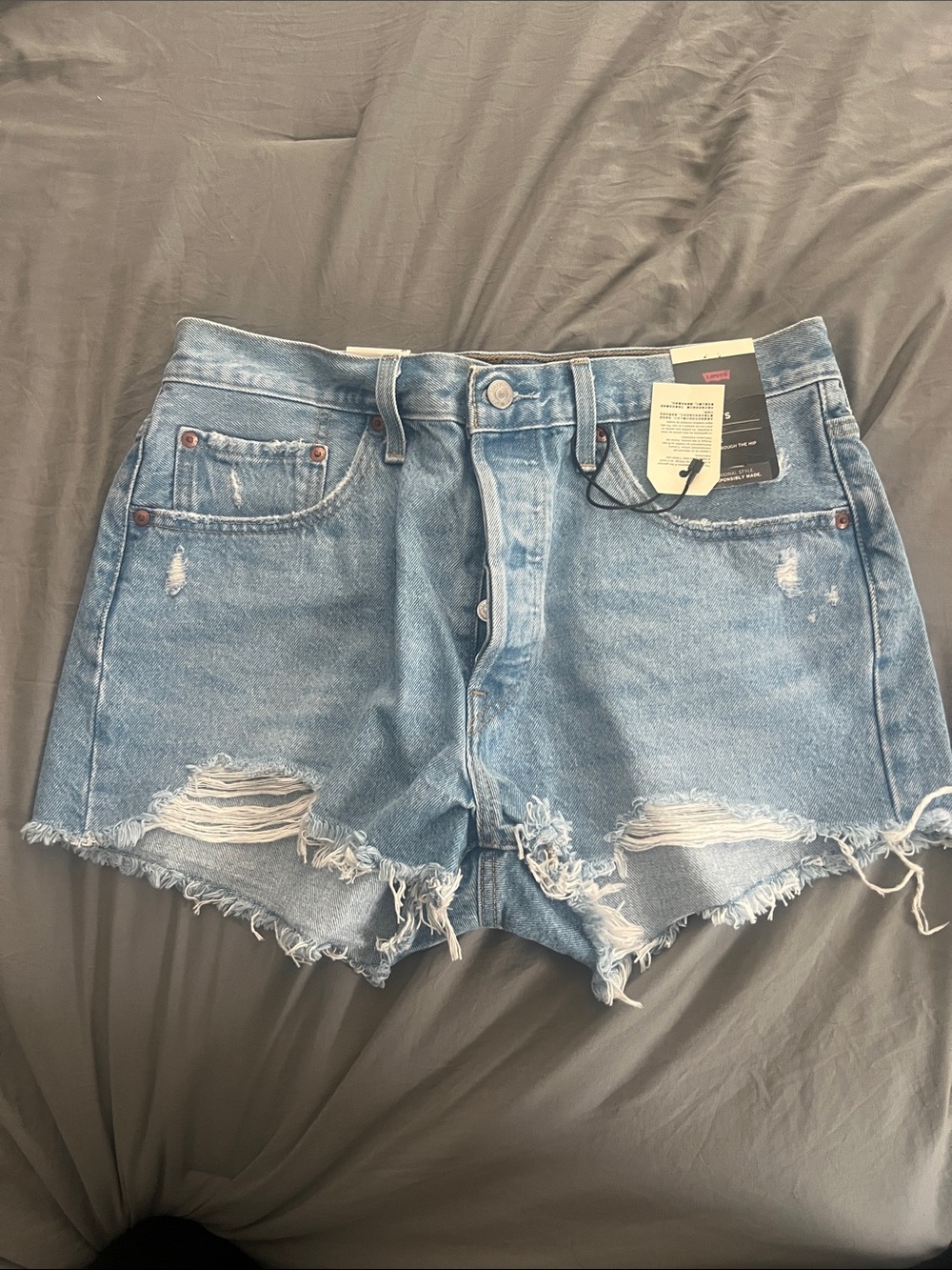 Levi's 501 Women's High Rise Denim Shorts - size 31 NWT